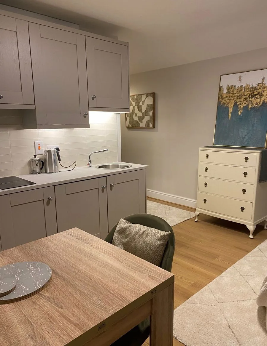 Studio to Rent
